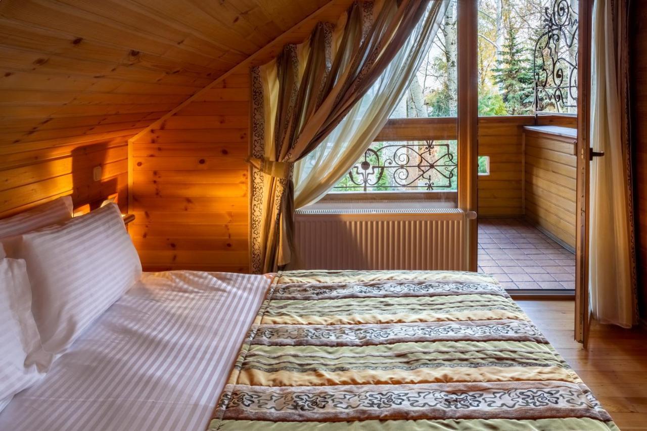 Hutor Hotel Dnipro Extérieur photo