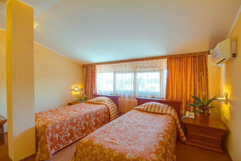 Hutor Hotel Dnipro Chambre photo