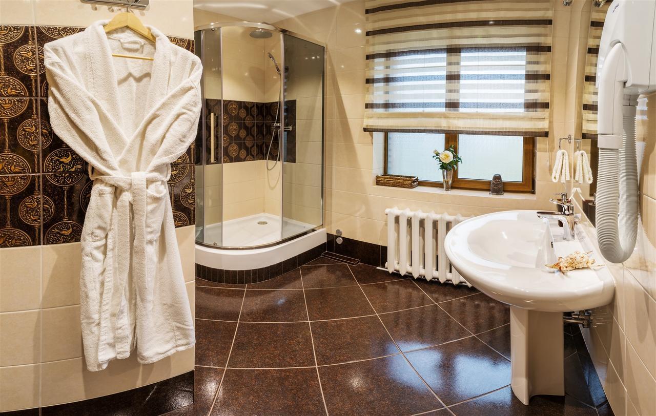 Hutor Hotel Dnipro Extérieur photo