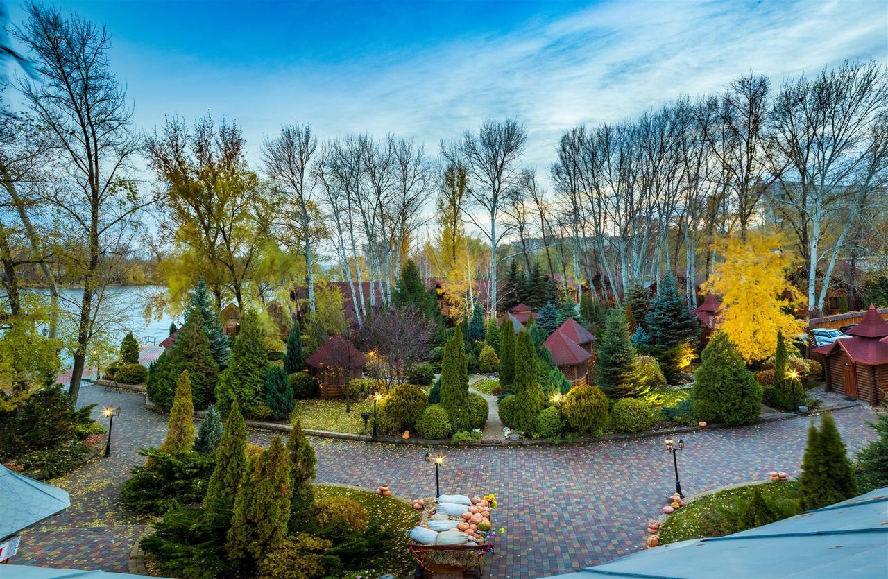 Hutor Hotel Dnipro Extérieur photo